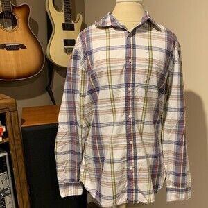 Gap classic fit button down w/ one front pocket. large. Blue, red, yellow plaid